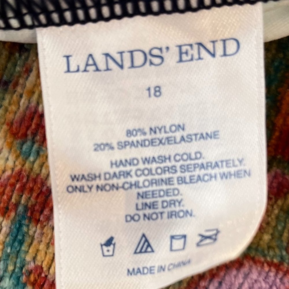 Land's End Woman's Hawaiian Swim Top Sz 18 - Picture 9 of 11